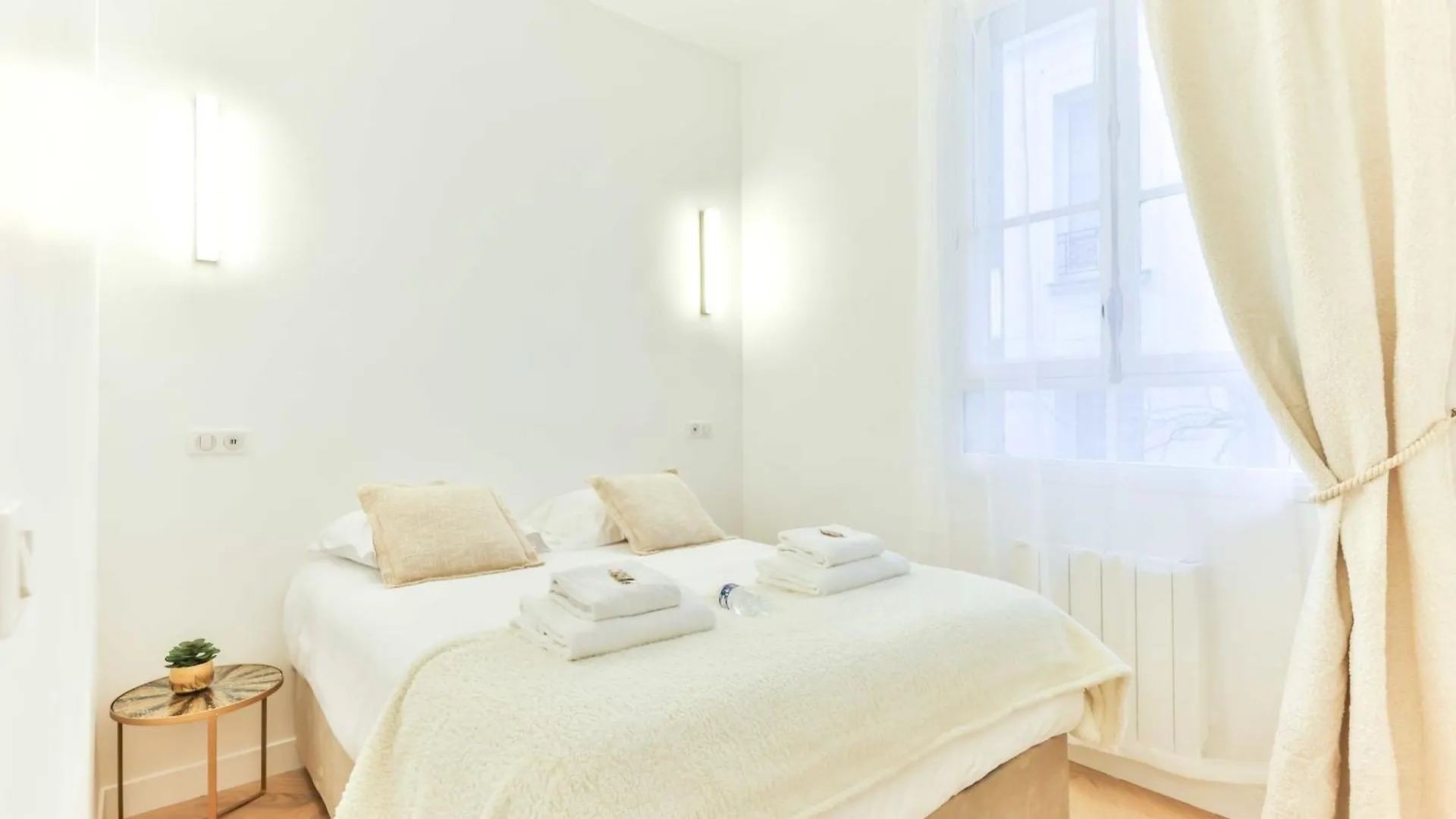 Apartment Ferienwohnung Charming 2Br - 6P - Eiffel Tower Paris