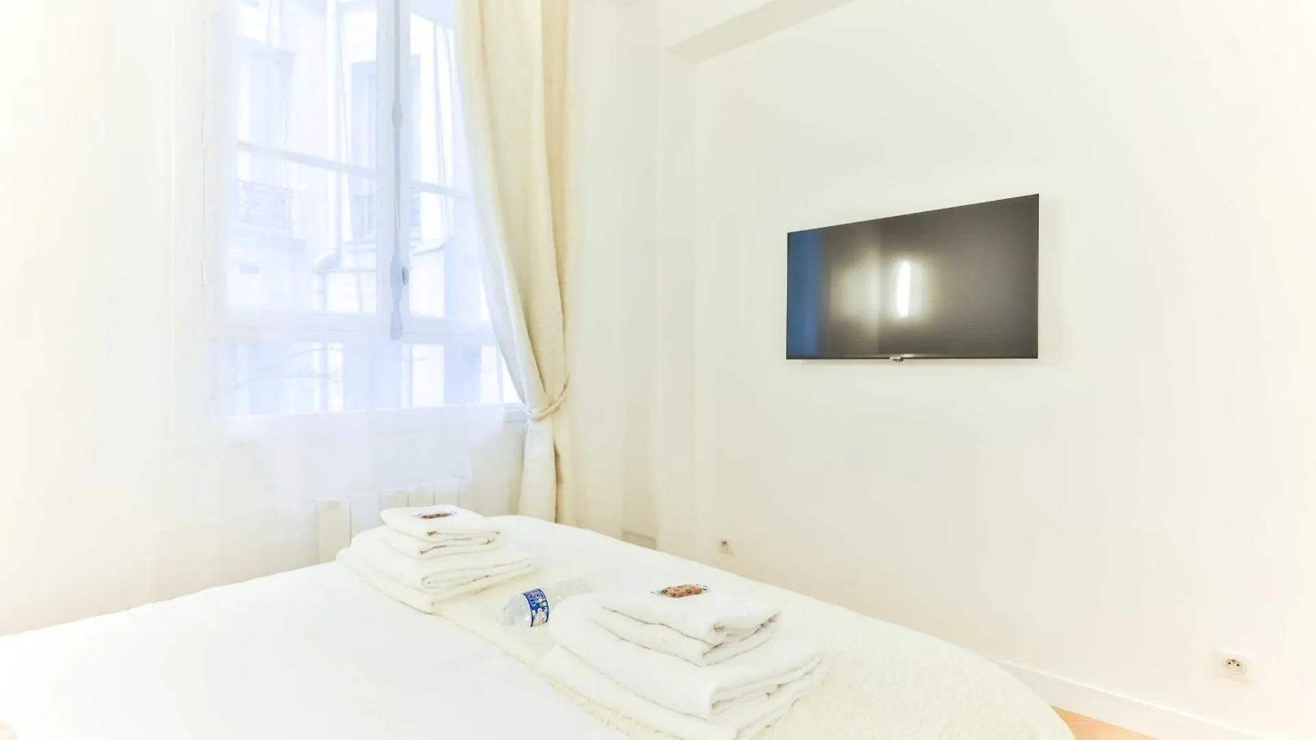 Ferienwohnung Charming 2Br - 6P - Eiffel Tower Paris 0*,  Frankreich